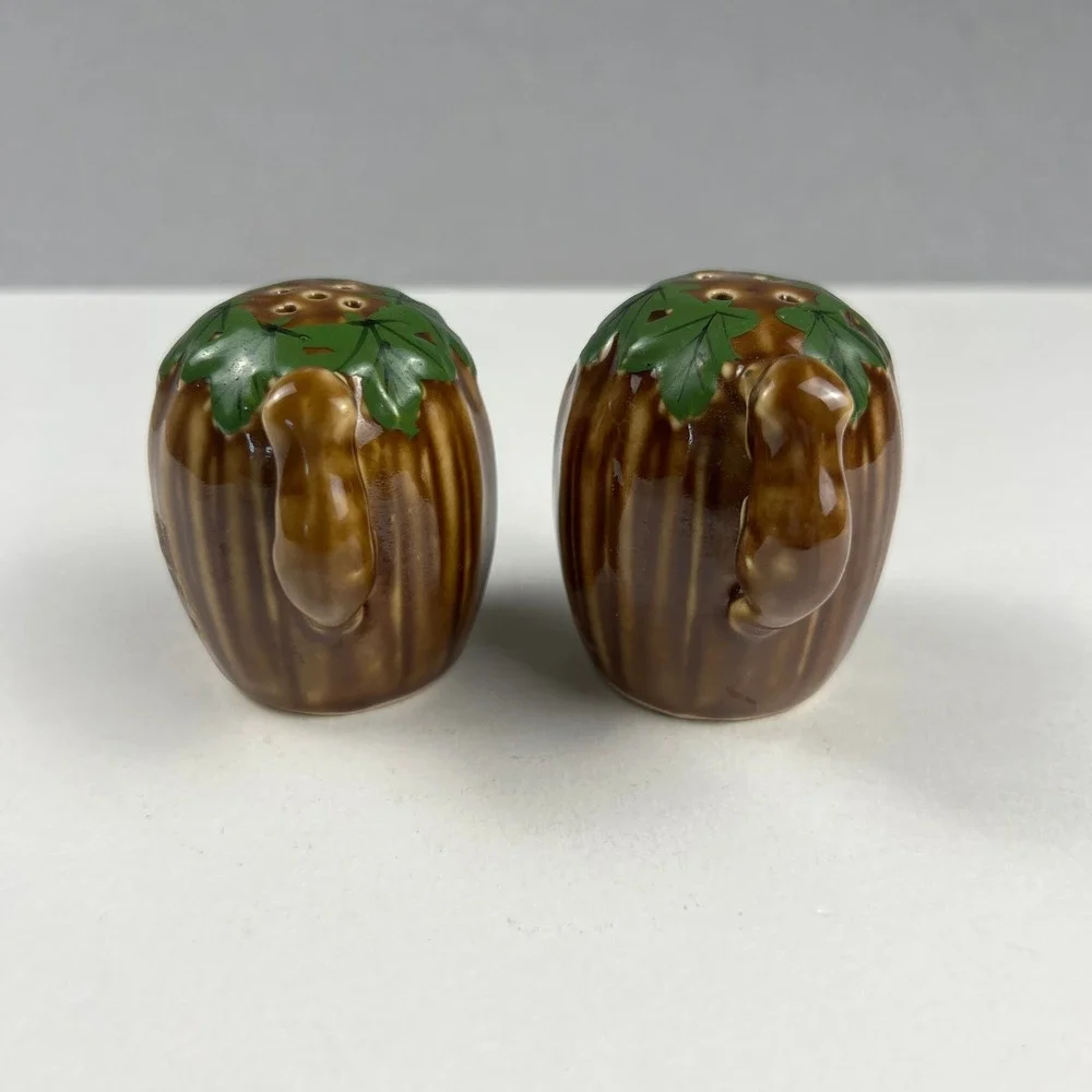 Vintage Salt and Pepper Shakers OS Brown Squirrel Acorn 1951 Ceramic Woodland